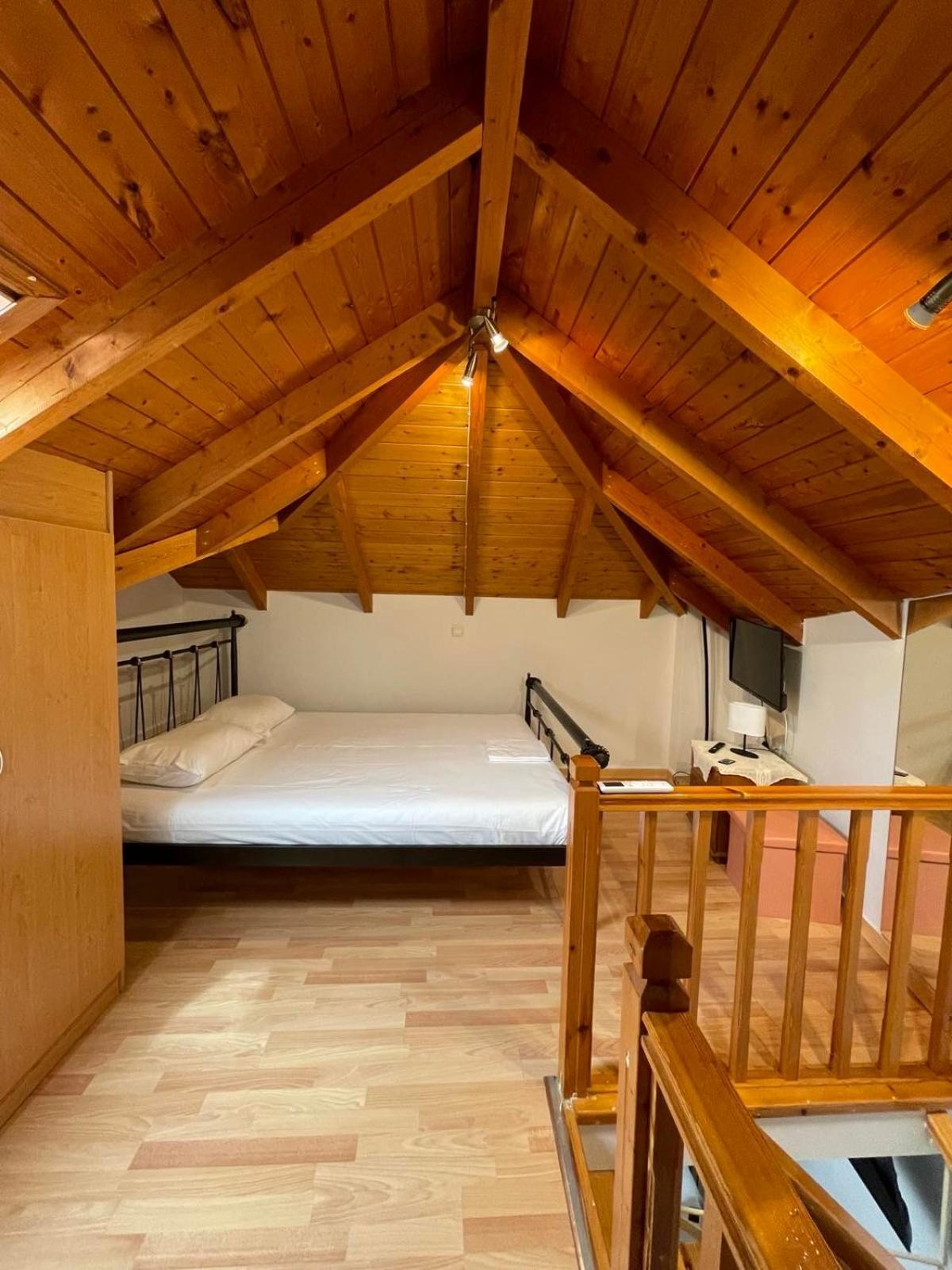 Ferienwohnung Οι Φωλίτσες Nafpaktos Exterior foto